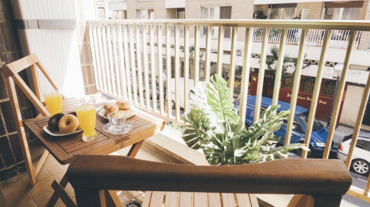 Gros Zurriola Wifi Terrace Parking 16e Night Apartment *